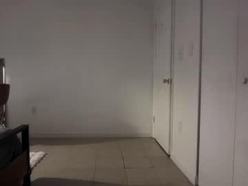 little_lies's chat room