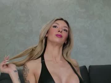 v_deville's chat room