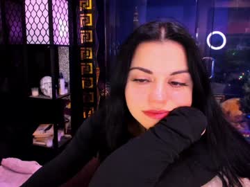 alma_pearl's chat room