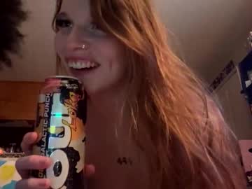 prettyandpinkkk's chat room