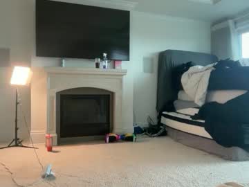 lilybrown07's chat room