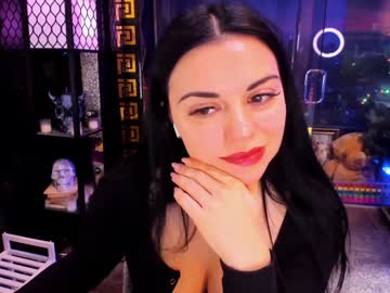 alma_pearl's chat room