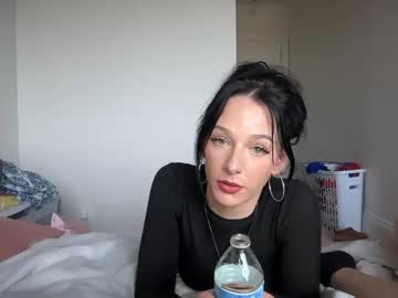 kendallmonroee's chat room