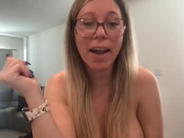 texas_blonde's chat room