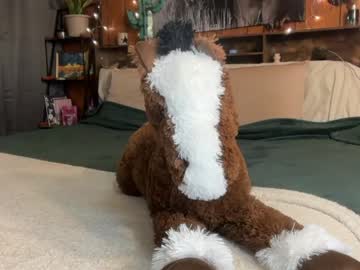 ella2sweet's chat room