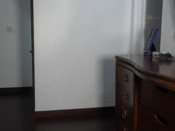 chloewildd's chat room