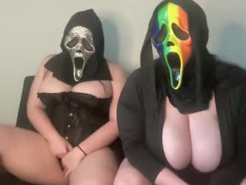 scarletttsinner's chat room