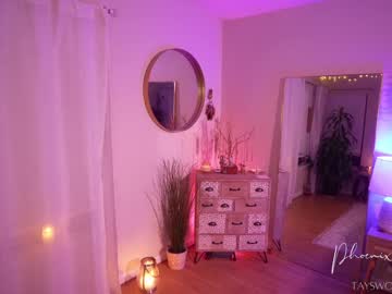 phoenix_taylor's chat room