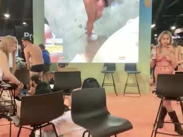 _natycutei19's chat room