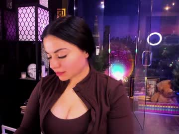 alma_pearl's chat room