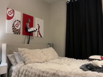 camilaaa15's chat room