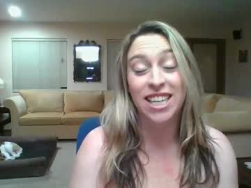 alyjeanne0420's chat room