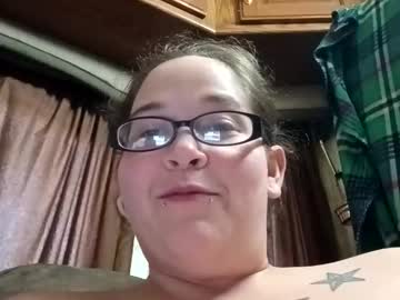 dreamscumtrue420's chat room