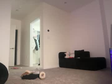 lilybrown07's chat room