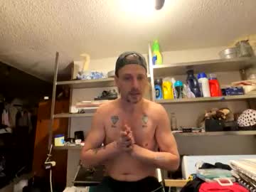 dickeddownsouth's chat room