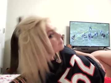 geminincapricorn96's chat room