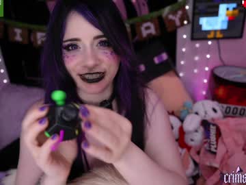 crimsonkitten's chat room