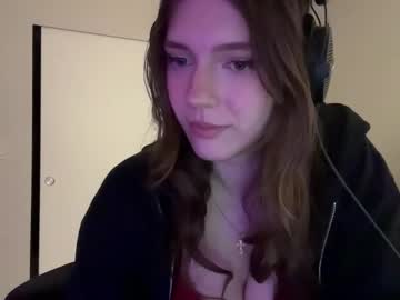 lunasnows's chat room