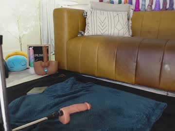 taylor_love_303's chat room