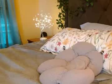 skybella_'s chat room