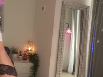 mysticxkitty's chat room