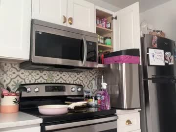 jasminetate's chat room