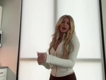 summerclarkee's chat room