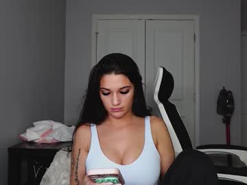 prettygirll23's chat room