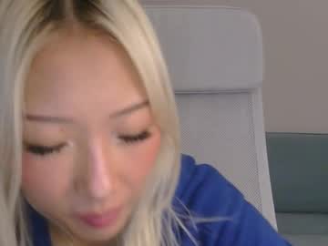 vivianwinters's chat room