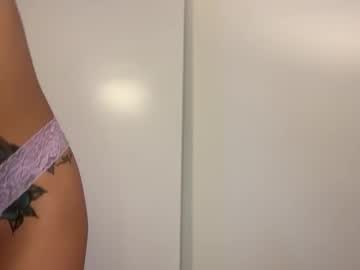 rileysmitheree's chat room