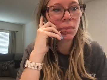 texas_blonde's chat room