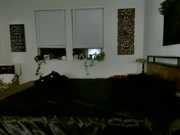 jordanamama's chat room