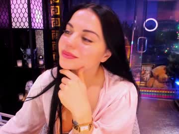 alma_pearl's chat room