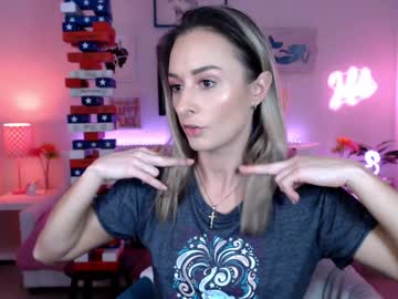 holihurricane's chat room