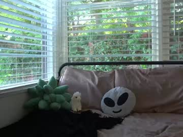 emma_ruby's chat room