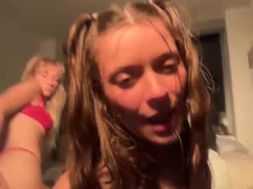 miamoorexo's chat room