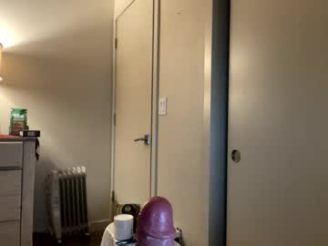 esoterickitten777's chat room