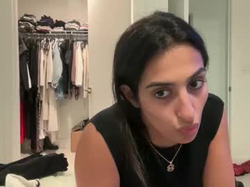 camiliakxoxo's chat room