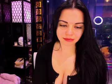 alma_pearl's chat room