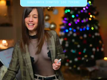 newchloe18's chat room