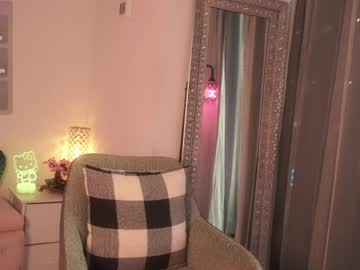 mysticxkitty's chat room