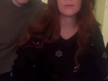 redheadandbigpeenar's chat room