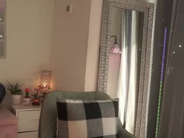 mysticxkitty's chat room