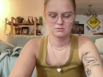 madlymads's chat room