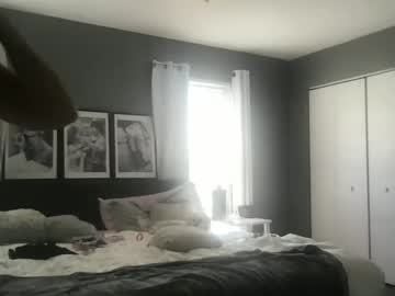 sassynsweetmilf's chat room