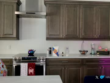 harliequinnx's chat room