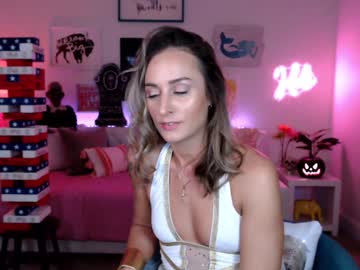 holihurricane's chat room