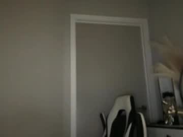 _natycutei19's chat room