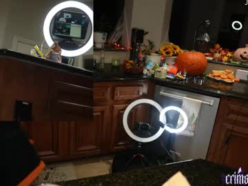 crimsonkitten's chat room