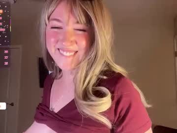 nextdoorlaur's chat room